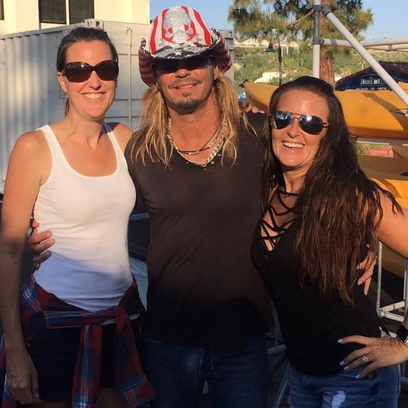 Meet your Posher, Fraya - Picture 2 of 2